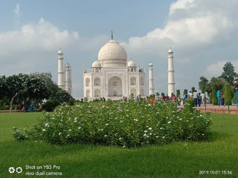 Private 2-Day Tour to The Taj Mahal & Agra from Delhi By Car - An In-Depth Look at the 2-Day Taj Mahal & Agra Tour