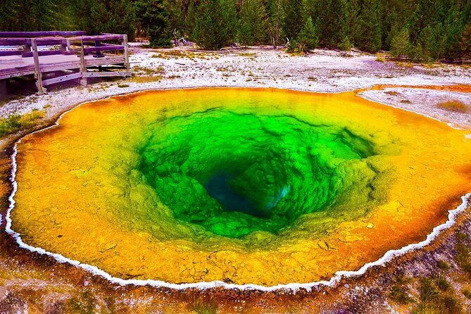 private-2-day-yellowstone-tour-upper-and-lower-loop