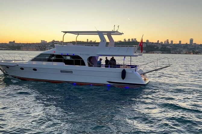 private-2-hour-bosphorus-cruise-with-yacth