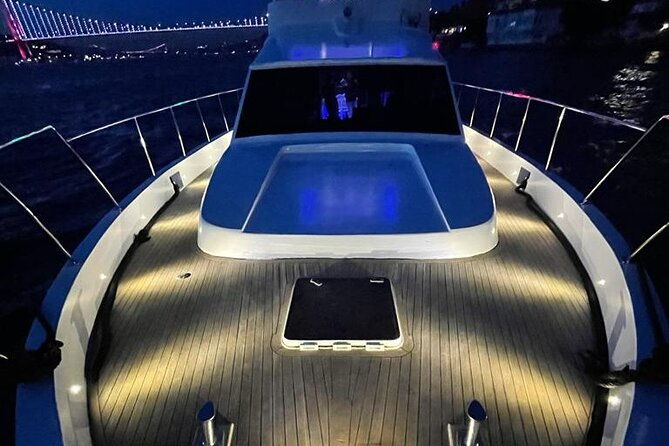 private-2-hour-bosphorus-cruise-with-yacth