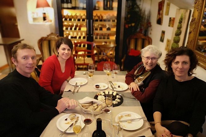 private-2-hour-italian-cheese-and-wine-tasting-in-rome