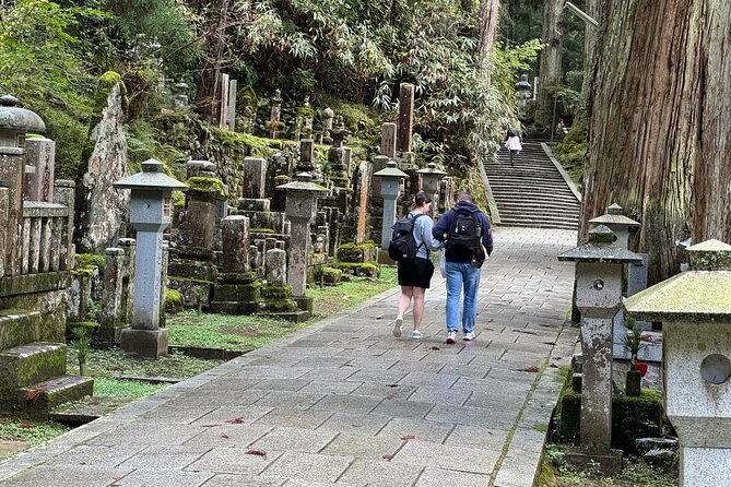 private-2-hour-koyasan-highlights-tour-unesco-heritage