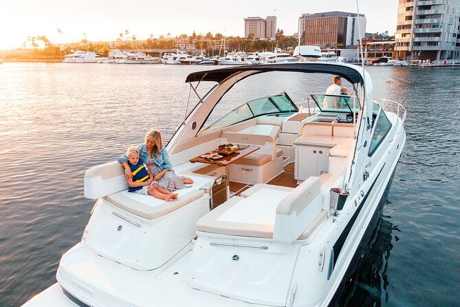 private-2-hour-newport-beach-40ft-luxury-yacht-cruise