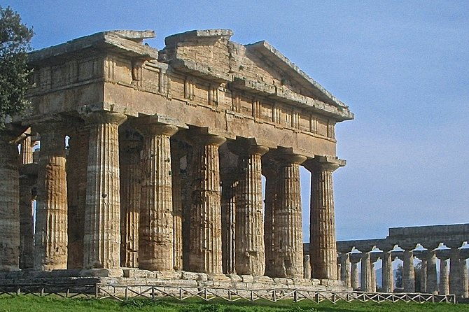 private-2-hour-paestum-tour