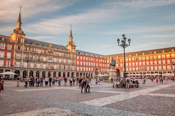 private-2-hour-sightseeing-tour-in-madrid