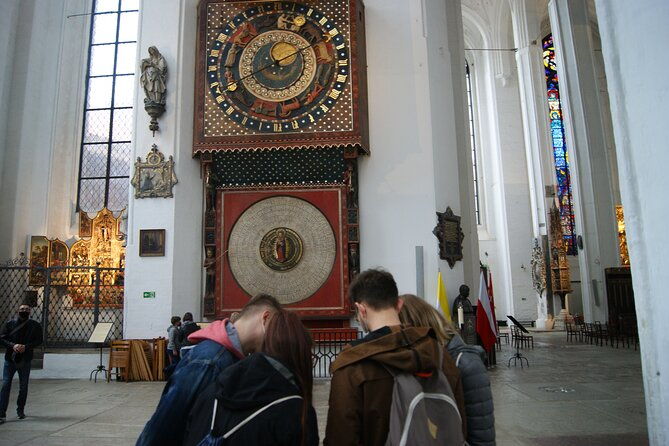 private-2-hour-tour-with-city-game-in-gdansk