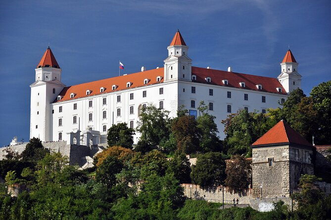 private-2-hour-walking-tour-of-bratislava-with-official-tour-guide