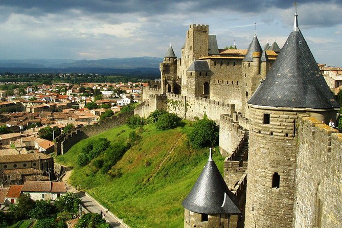 private-2-hour-walking-tour-of-carcassone-with-official-tour-guide