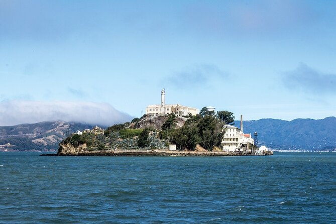private-2-hours-night-tour-in-alcatraz-island