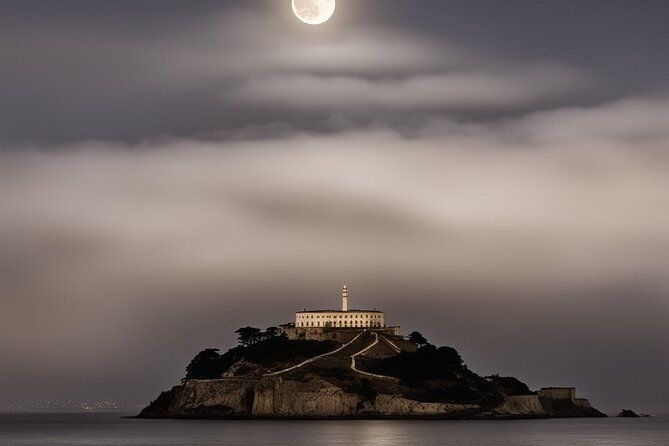 private-2-hours-night-tour-in-alcatraz-island