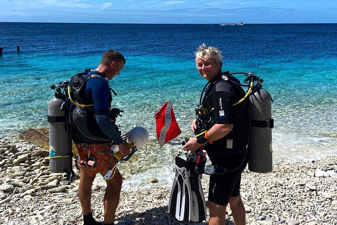 private-2-tank-guided-experience-in-curacao-for-certified-divers