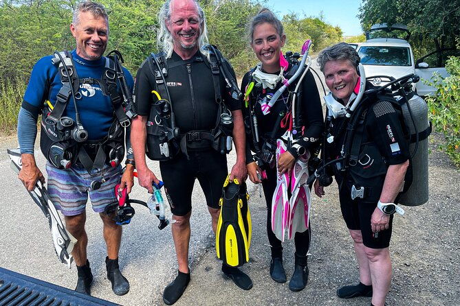 private-2-tank-guided-experience-in-curacao-for-certified-divers