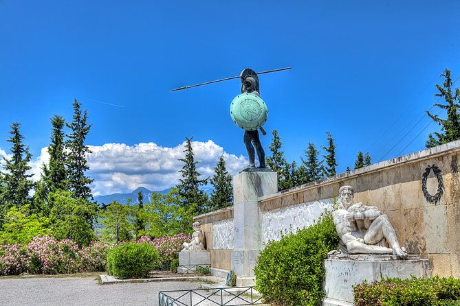 private-2days-trip-to-delphi-arachova-hosios-loukas-thermopylae-tour