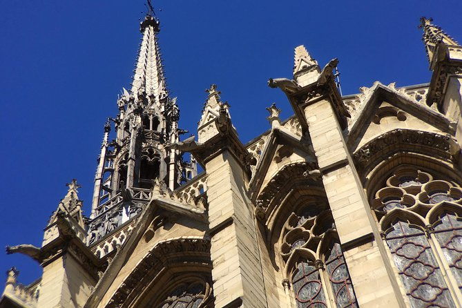 private-3-hour-historical-walking-tour-in-paris-medieval-3