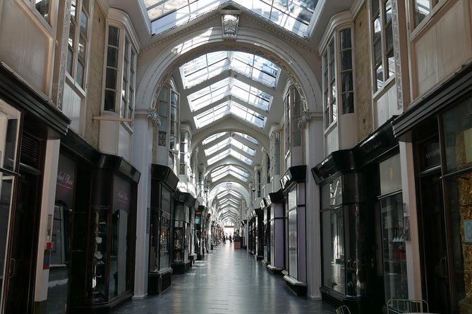 private-3-hour-poirot-tour-of-london-by-black-taxi