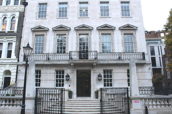 private-3-hour-poirot-tour-of-london-by-black-taxi