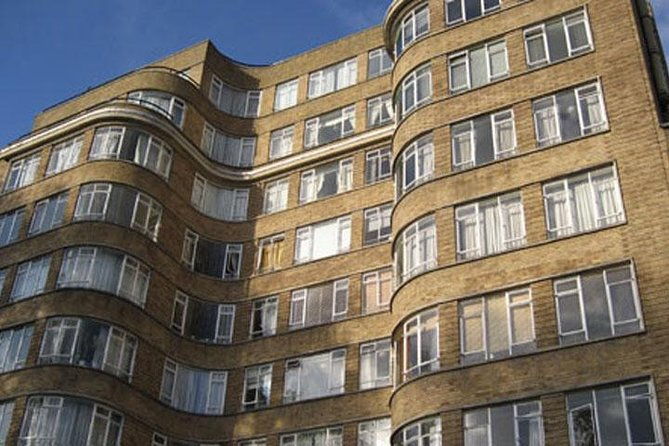 private-3-hour-poirot-tour-of-london-by-black-taxi