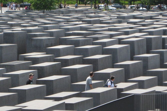 private-3-hour-walking-tour-of-berlin