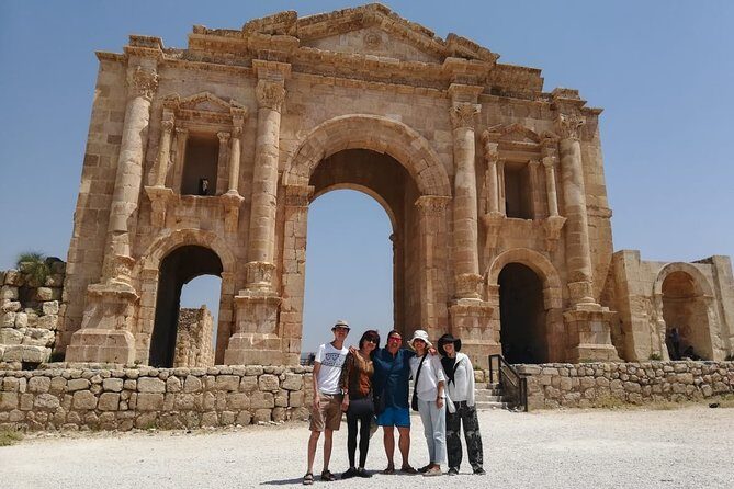 Private 4 Day Holiday Jordan in 3-Star Hotel - Key Points  