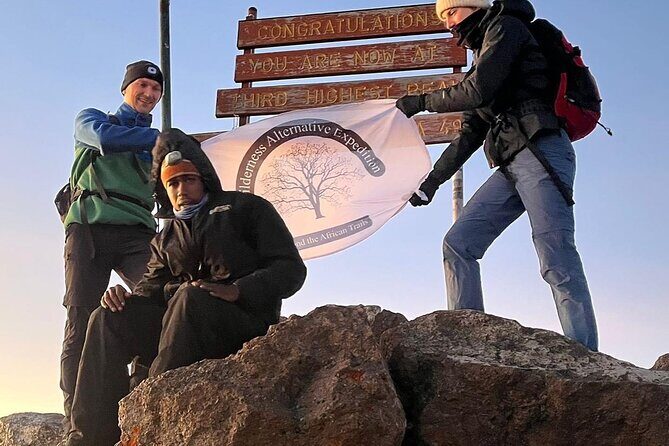 Private 4 Day Mount Kenya Treks - Key Points