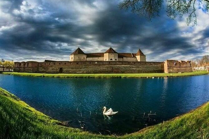 private-4-day-tour-in-transylvania-from-bucharest-hotel-pick-up-and-drop-off