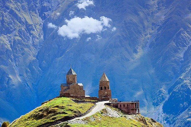 private-4-day-tours-transfers-from-tbilisi-to-top-georgia-spots