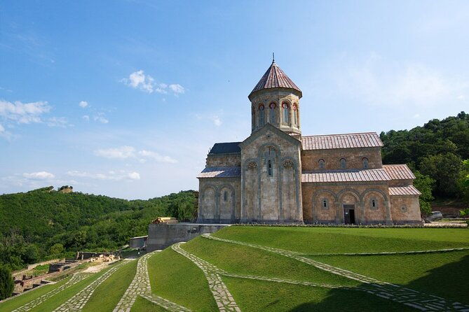 private-4-days-in-georgia-tbilisi-kazbegi-kakheti-mtskheta