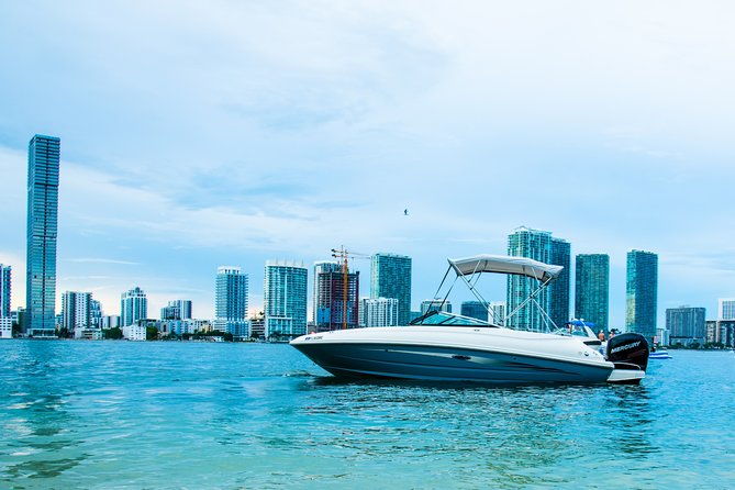 private-4-hour-boat-rental-with-captain-in-fort-lauderdale-2