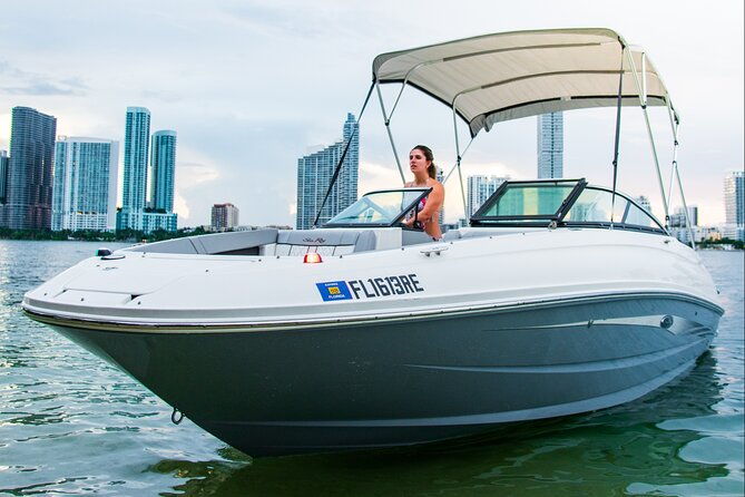 private-4-hour-boat-rental-with-captain-in-fort-lauderdale