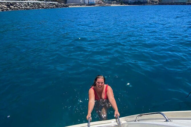 private-4-hour-catamaran-cruise-in-south-coast-of-gran-canaria