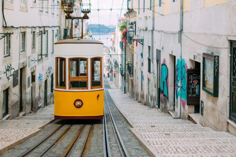 private-4-hour-city-tour-of-lisbon-and-belem
