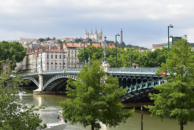 private-4-hour-city-tour-of-lyon-with-driver-guide-and-hotel-pick-up