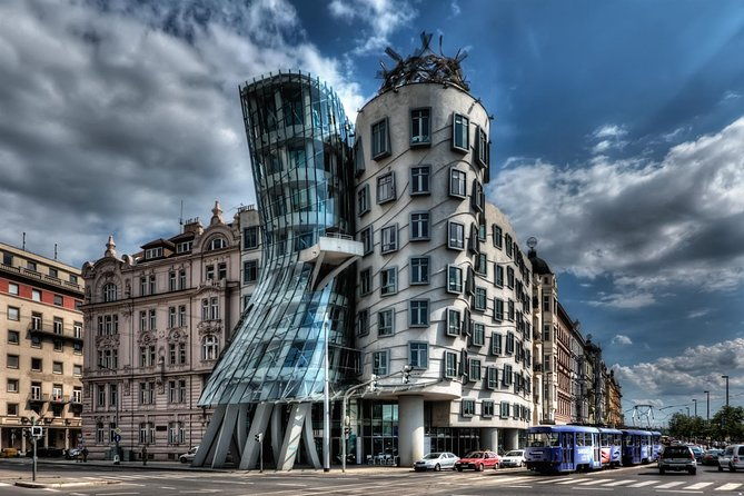 private-4-hour-city-tour-of-prague-with-driver-official-guide-w-hotel-pick-up