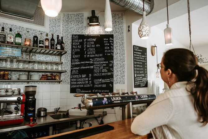 private-4-hour-tour-czech-beers-tapas-in-pragues-local-areas