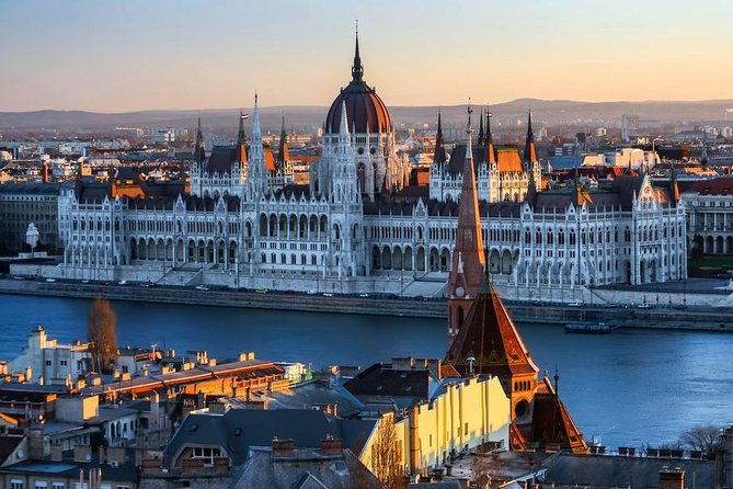 private-4-hours-city-tour-of-budapest-with-private-guide-and-hotel-pick-up