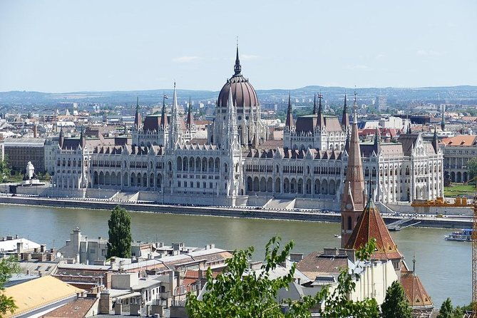 private-4-hours-city-tour-of-budapest-with-private-guide-and-hotel-pick-up