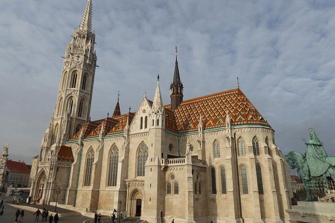 private-4-hours-city-tour-of-budapest-with-private-guide-and-hotel-pick-up