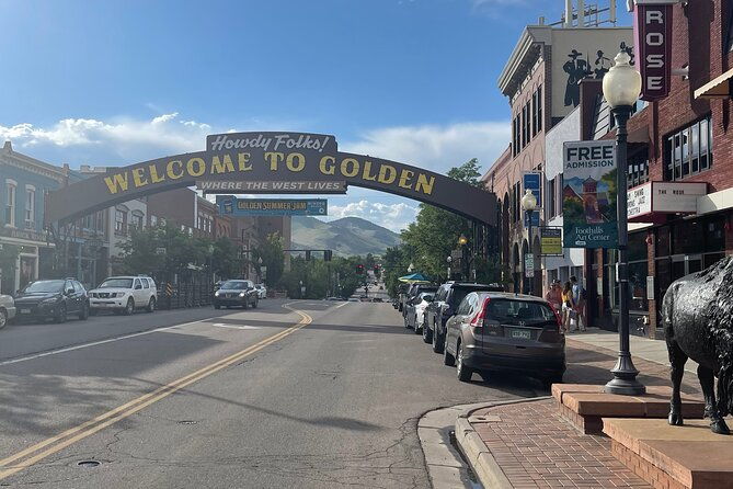 private-4-hours-foothills-explorer-tour-from-golden-co