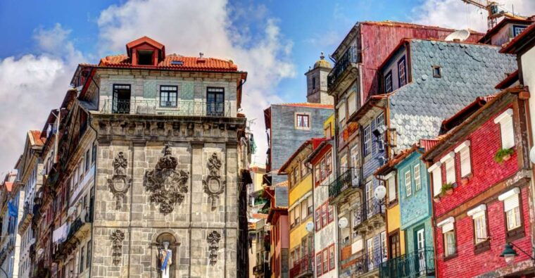 private-4-hours-tour-of-the-main-monuments-in-oporto