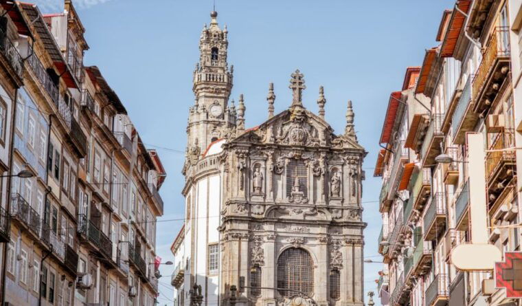 private-4-hours-tour-of-the-main-monuments-in-oporto