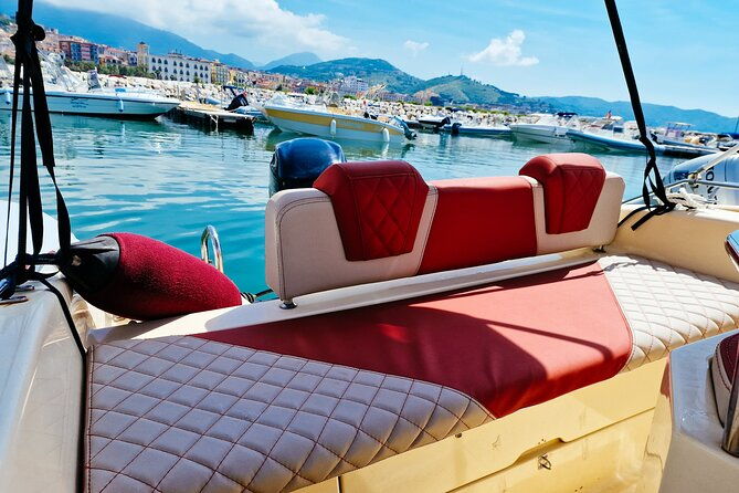 private-40hp-boat-tour-of-the-amalfi-coast-and-positano