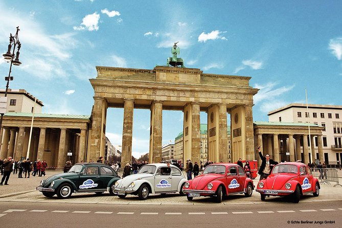 private-4h-berlin-discovery-tour-in-an-oldtimer-volkswagen-beetle