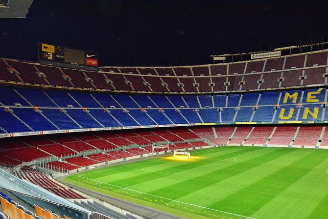 private-4h-tour-of-camp-nou-and-most-emblematic-sites-of-barcelona-with-pick-up