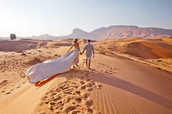 Private 4Hours Red Dunes Safari Camel Ride ,Falcon & Dune Thrills - Key Points