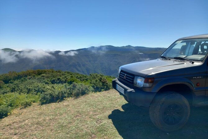 private-4x4-jeep-full-day-to-santana-or-porto-moniz