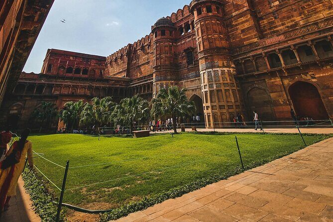 Private 5-Day Tour: Delhi, Agra, Jaipur and Udaipur by Train - A Genuine Look at the 5-Day Train Tour Experience