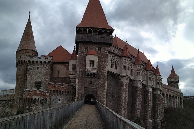 Private 5-Day Tour in Transylvania from Bucharest Hotel Pick-up and Drop off - Who Would Love This Tour?  