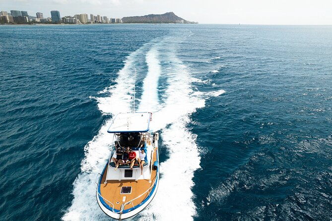 private-5-hour-charter-on-board-our-yacht-in-waikiki
