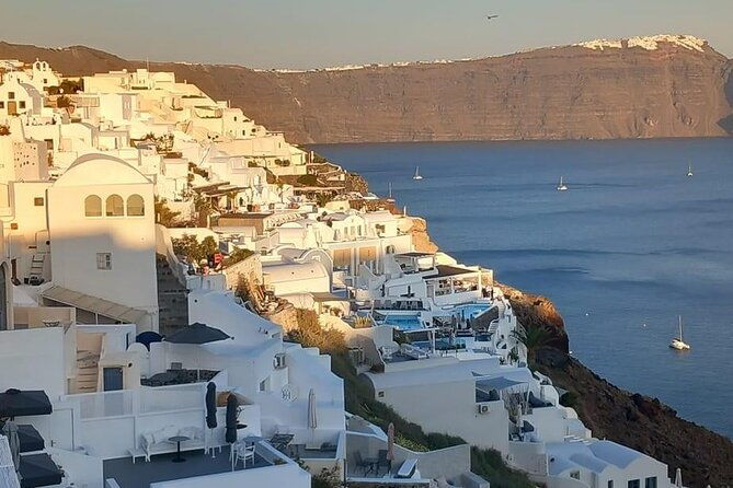 private-6-hour-guided-tour-in-santorini