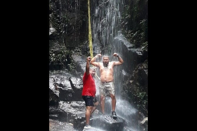 private-6-hour-hiking-tour-in-the-tijuca-forest-waterfalls-viewpoints-picnic